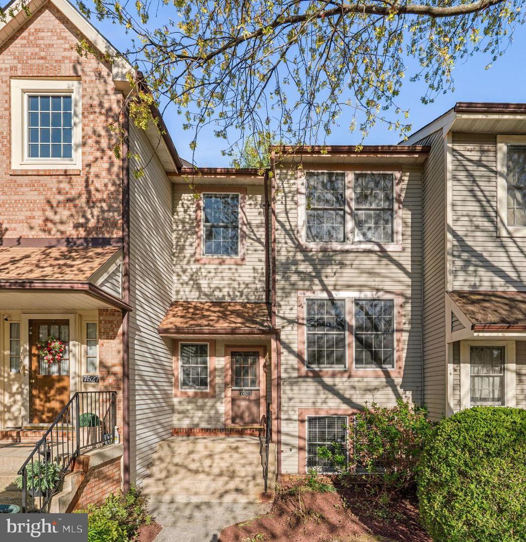 7525 Swan Point Way #19-5, Columbia