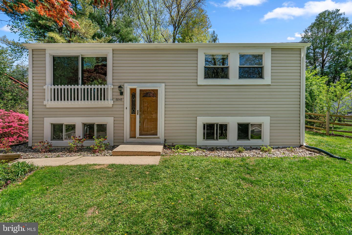 8848 Youngsea Place, Columbia