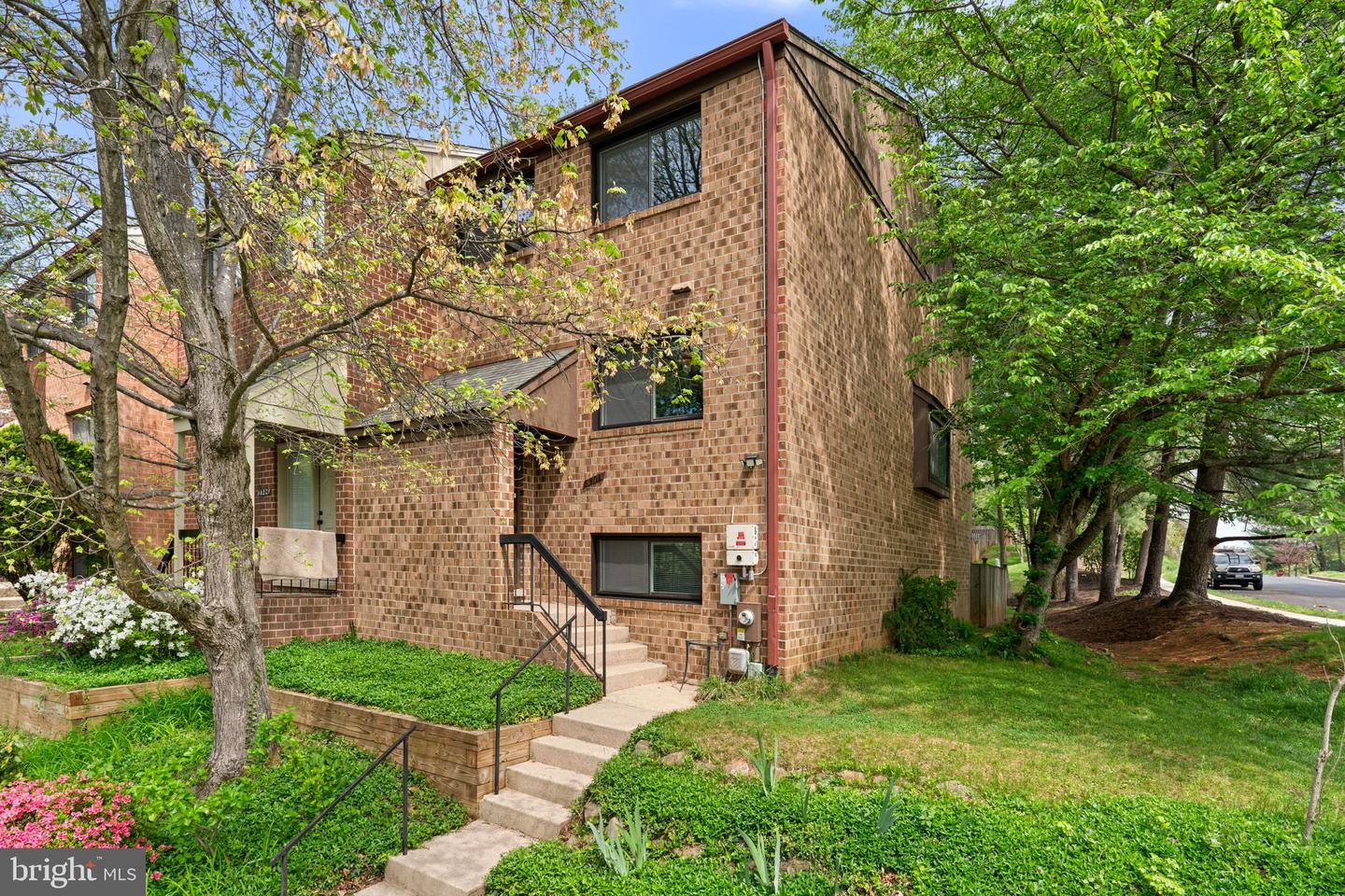 8902 Skyrock Court, Columbia