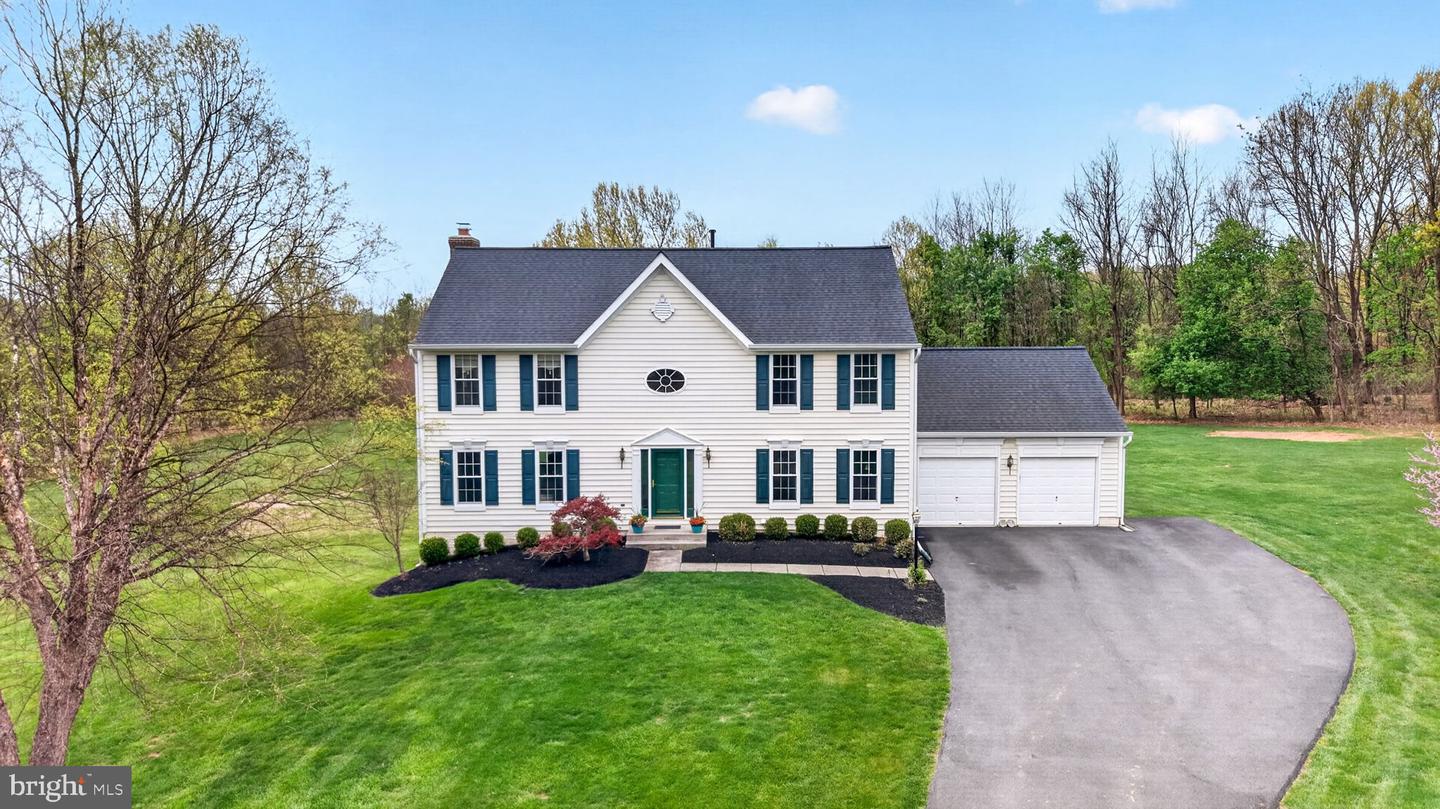 14736 Carriage Mill Road, Woodbine