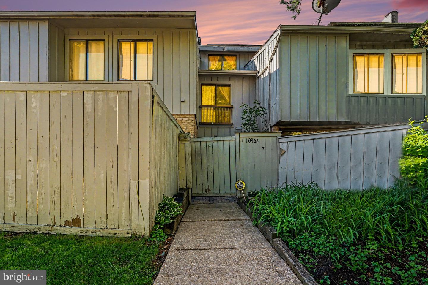 10966 Trotting Ridge Way #6, Columbia
