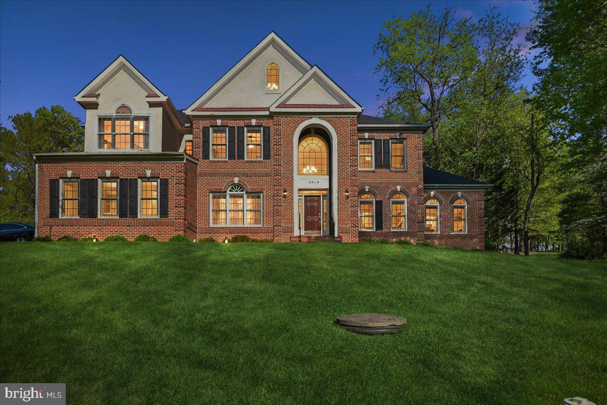 2010 Drovers Lane