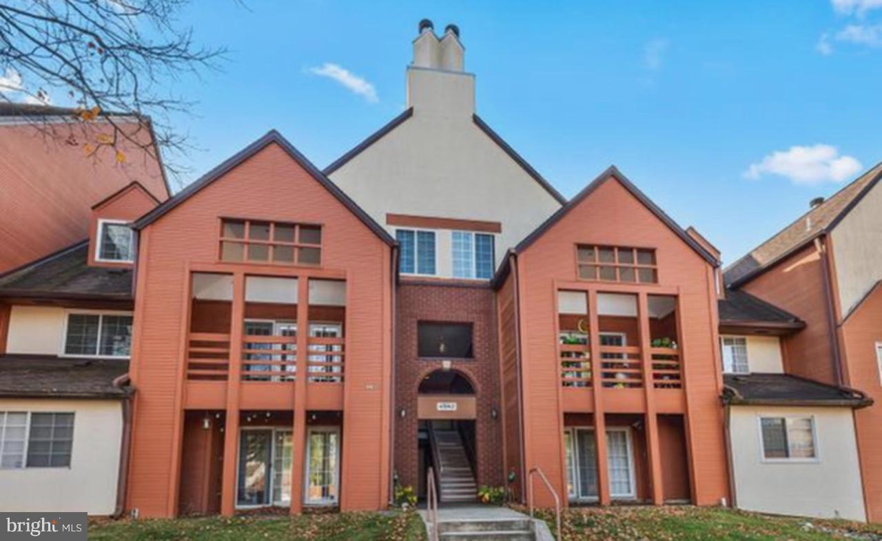 4942 Columbia Road #6 39