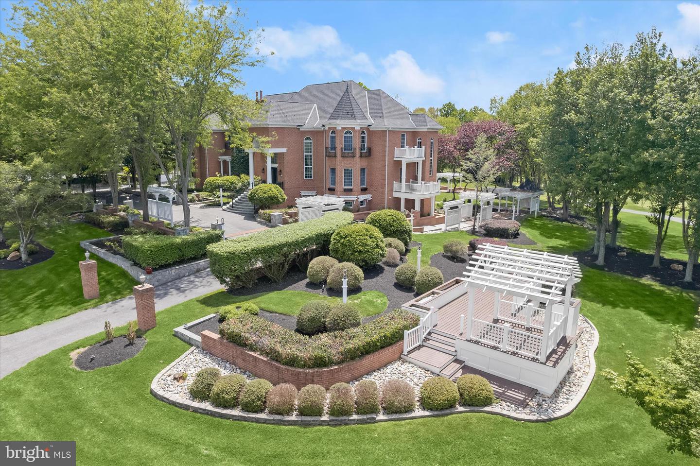 3644 Broadleaf Court