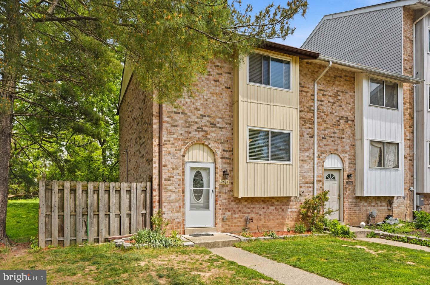 9361 Reader Lane