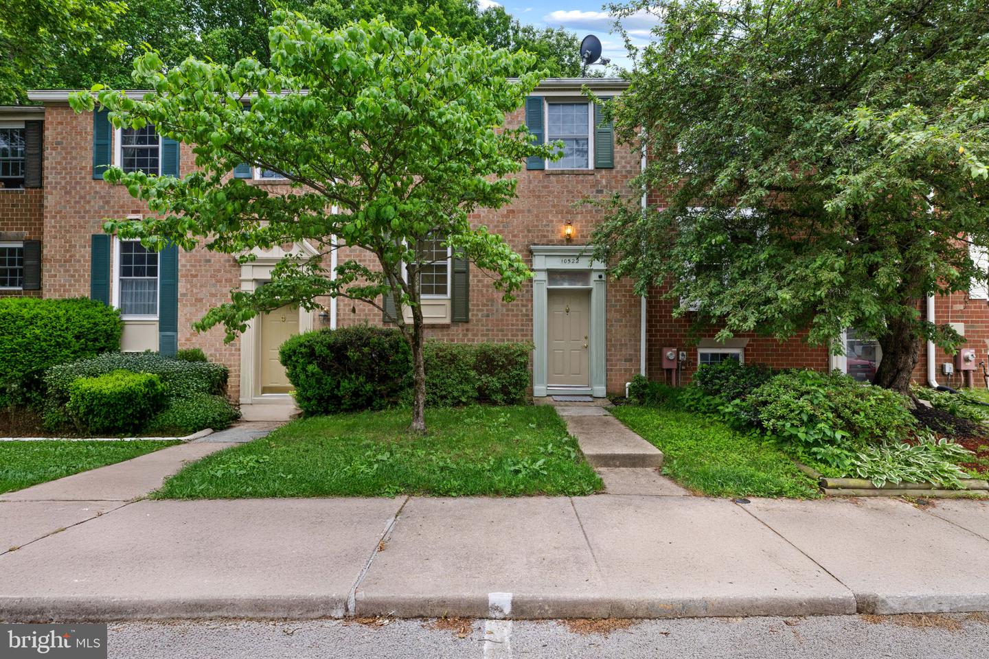 10522 E Wind Way, Columbia