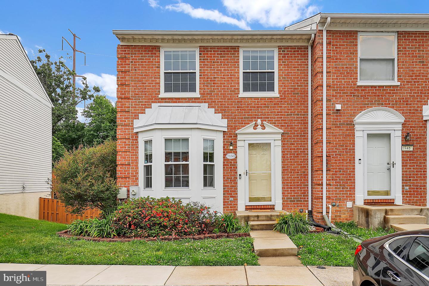 7150 Natures Road, Columbia