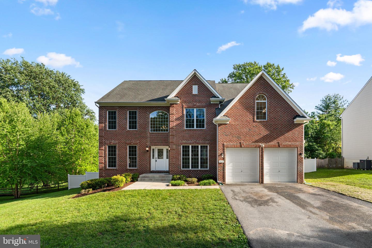 4625 Centennial Lane