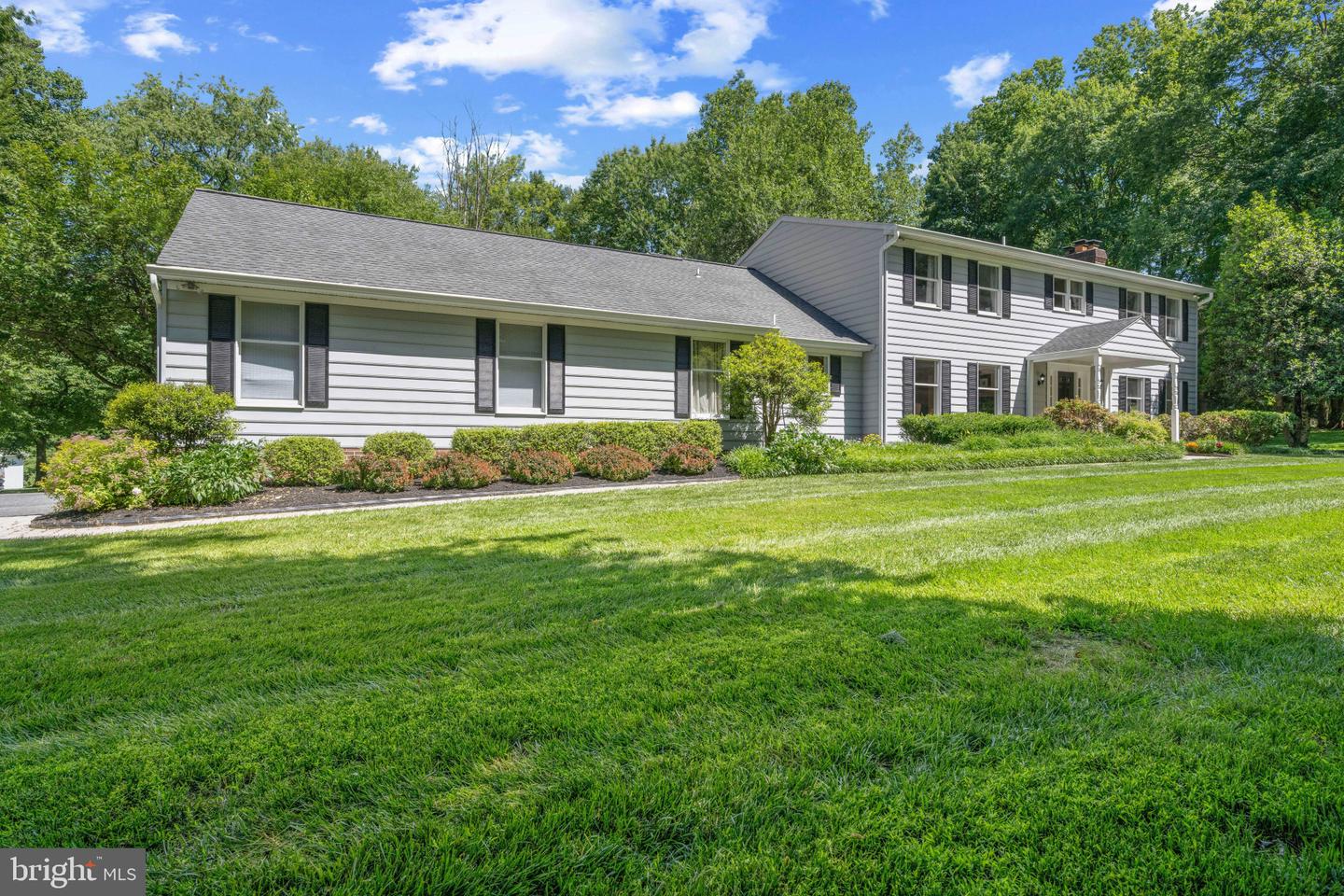 1258 Heritage Farms Court