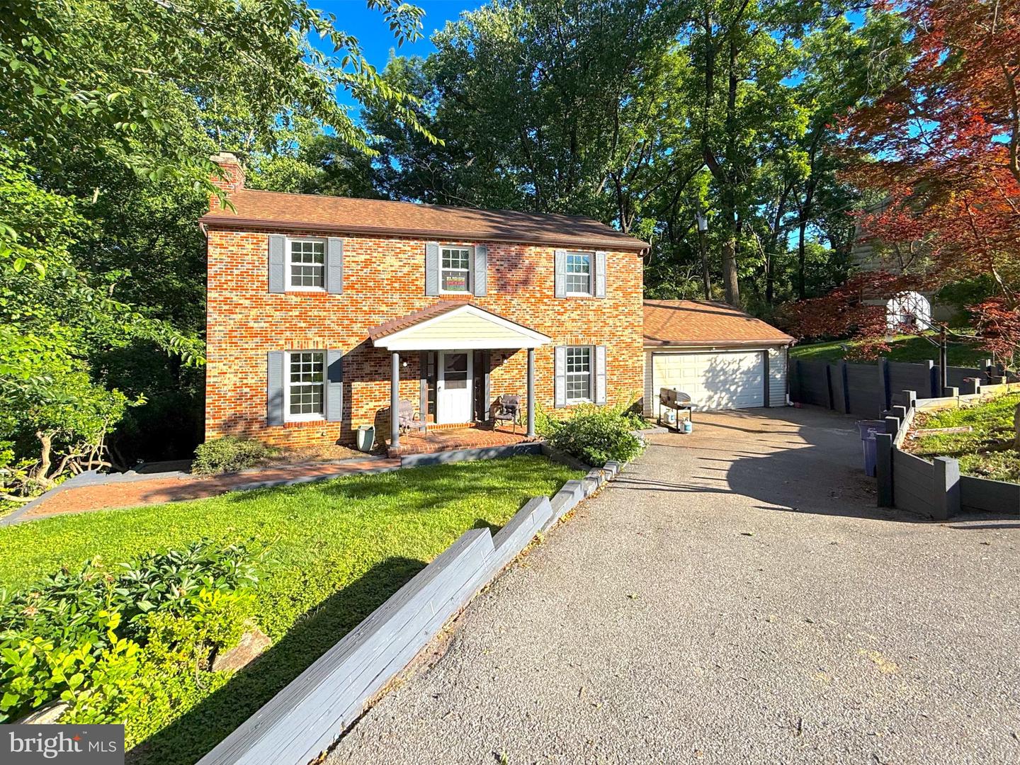 9006 Sidehill Road