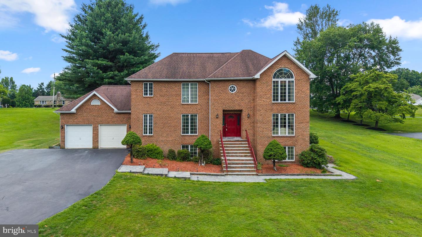 10035 Reed Lane