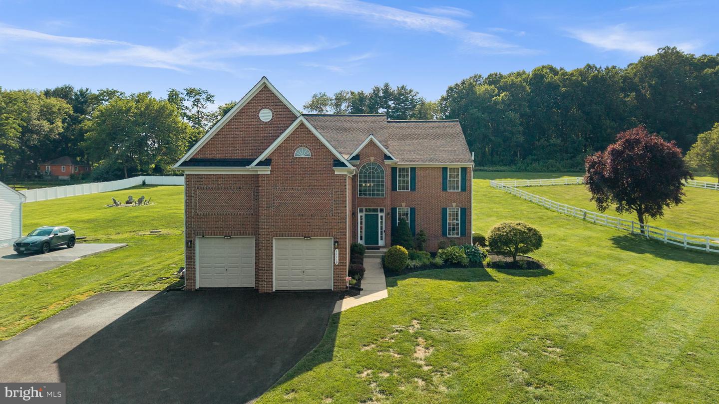 11119 Willow Green Way