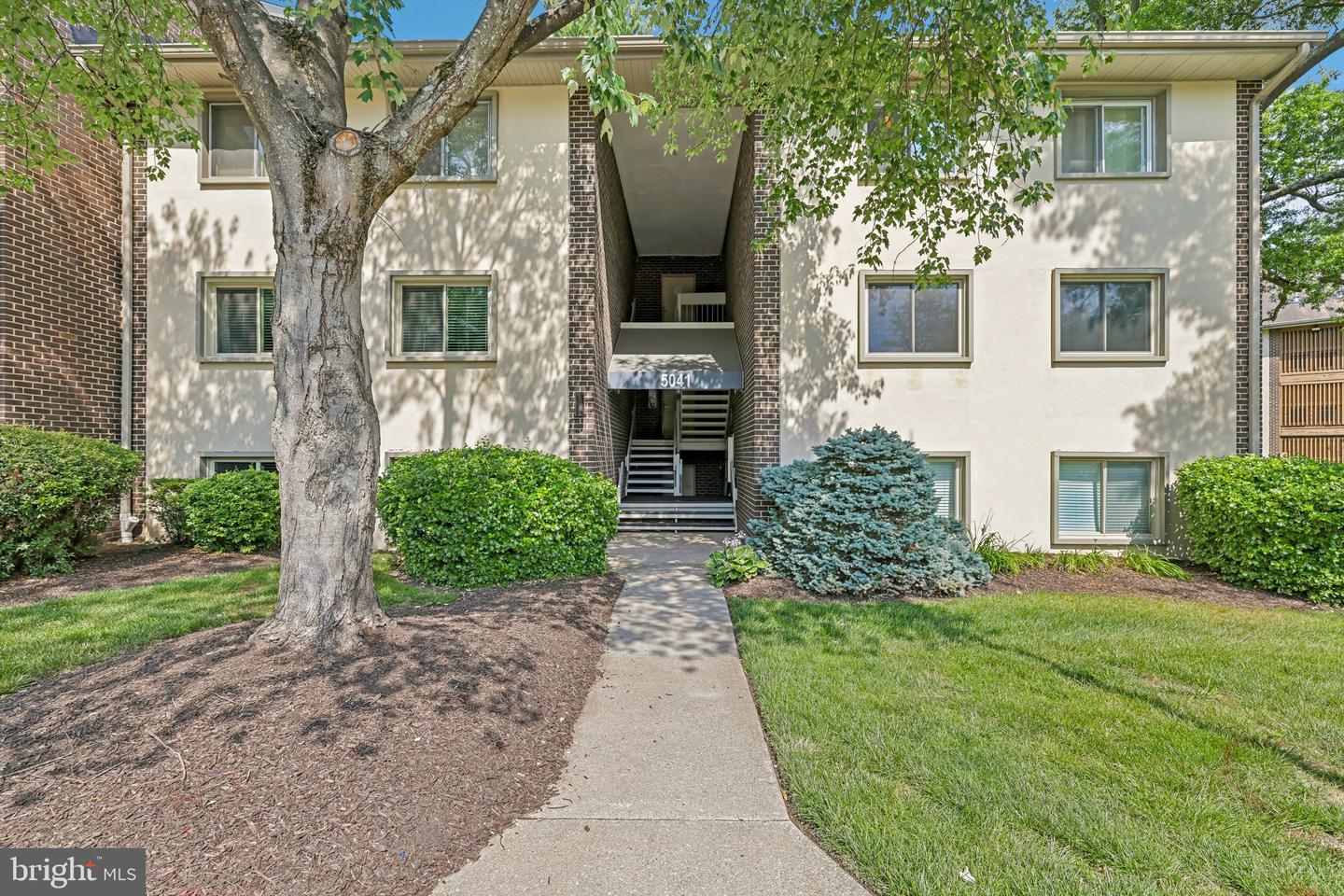 5041 Green Mountain Circle #4