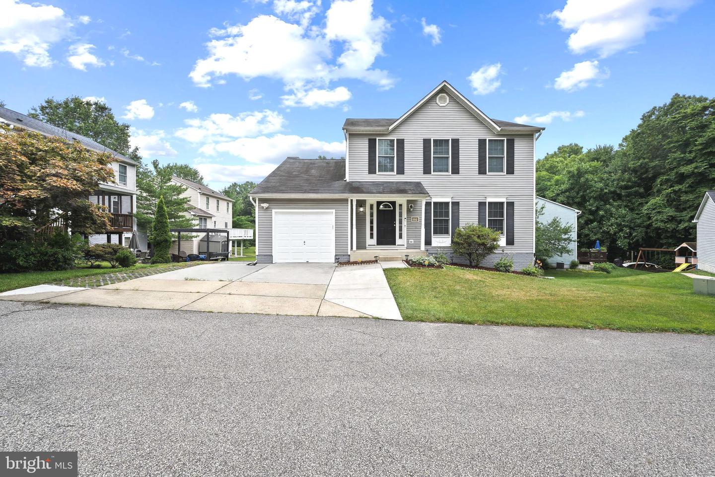 6584 Meadowfield Court