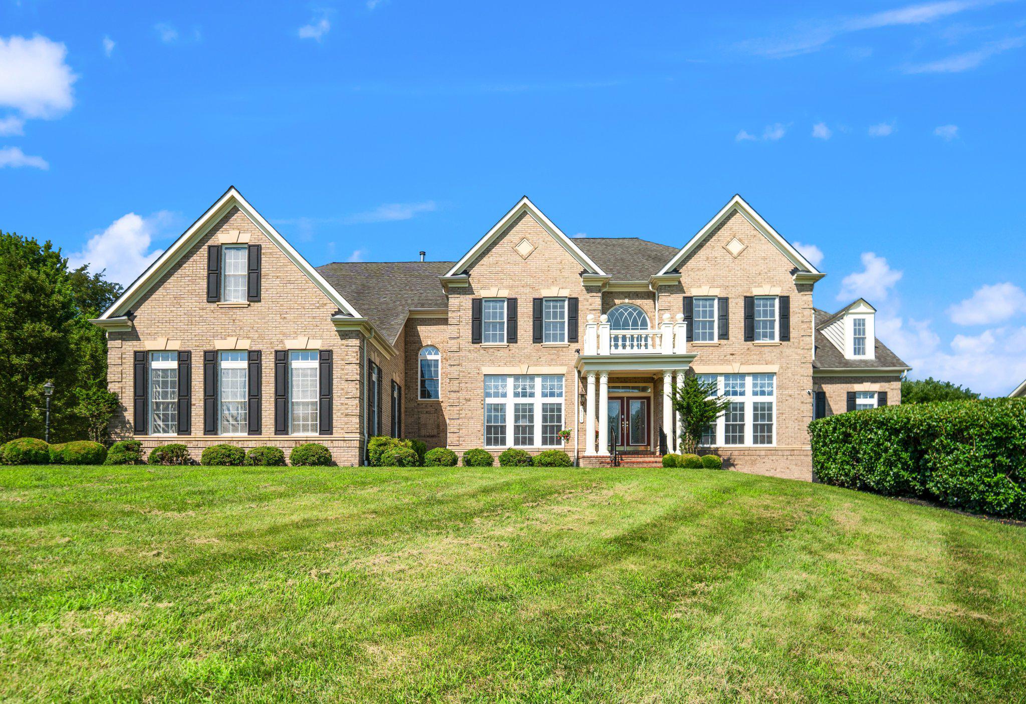 13111 Bucks Ridge Court