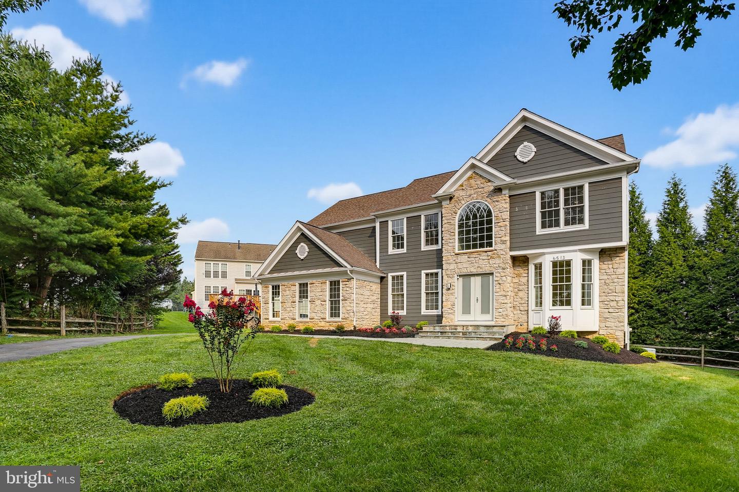 6513 Kells Court, Clarksville