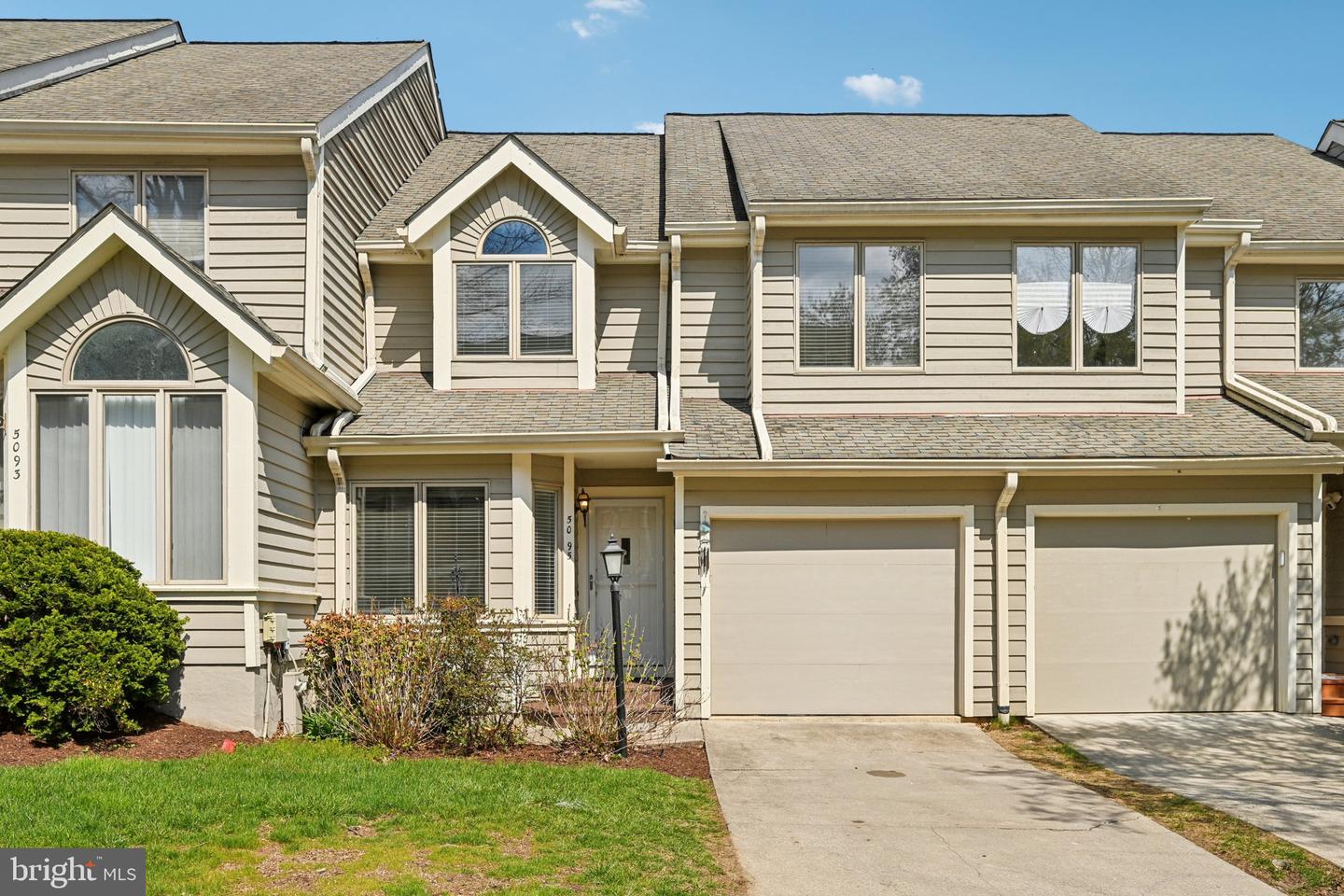 5095 Columbia Road #16
