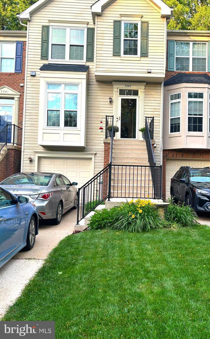 5323 High Wheels Court