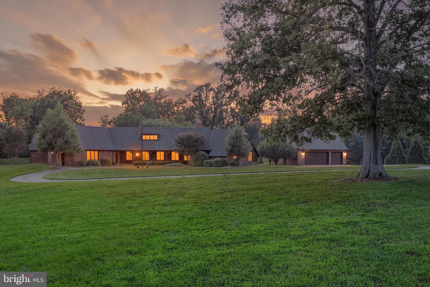 4112 Heritage Hill Lane