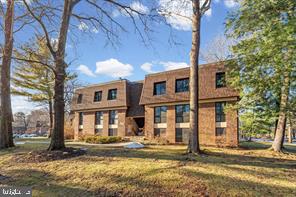 5239 W Running Brook Road #302