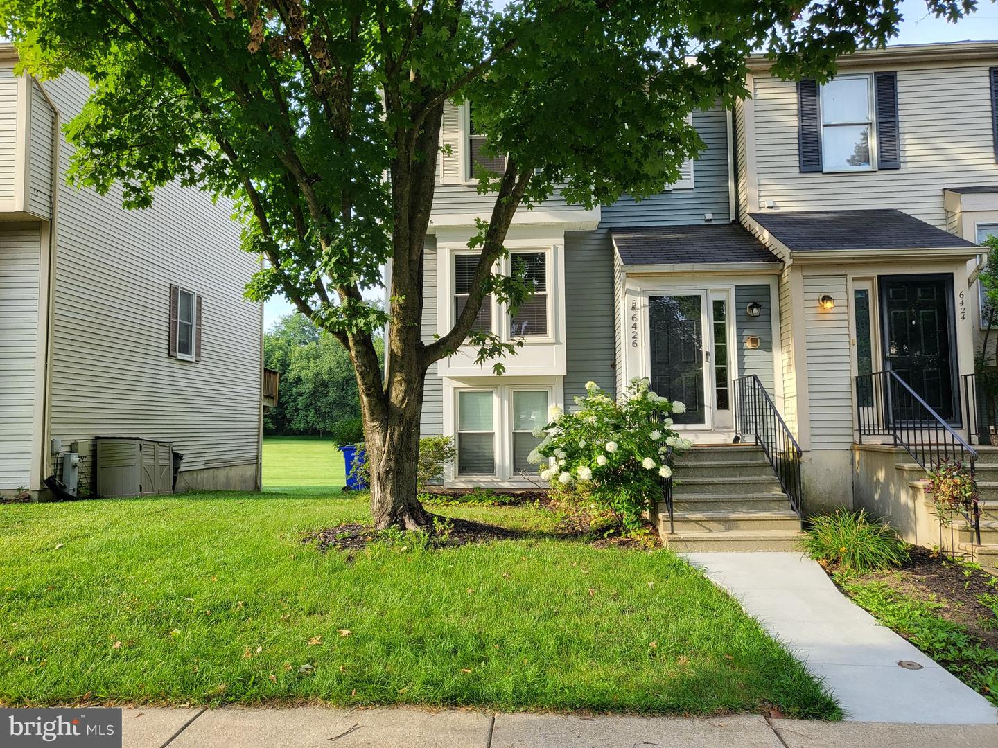 6426 Autumn Gold Court