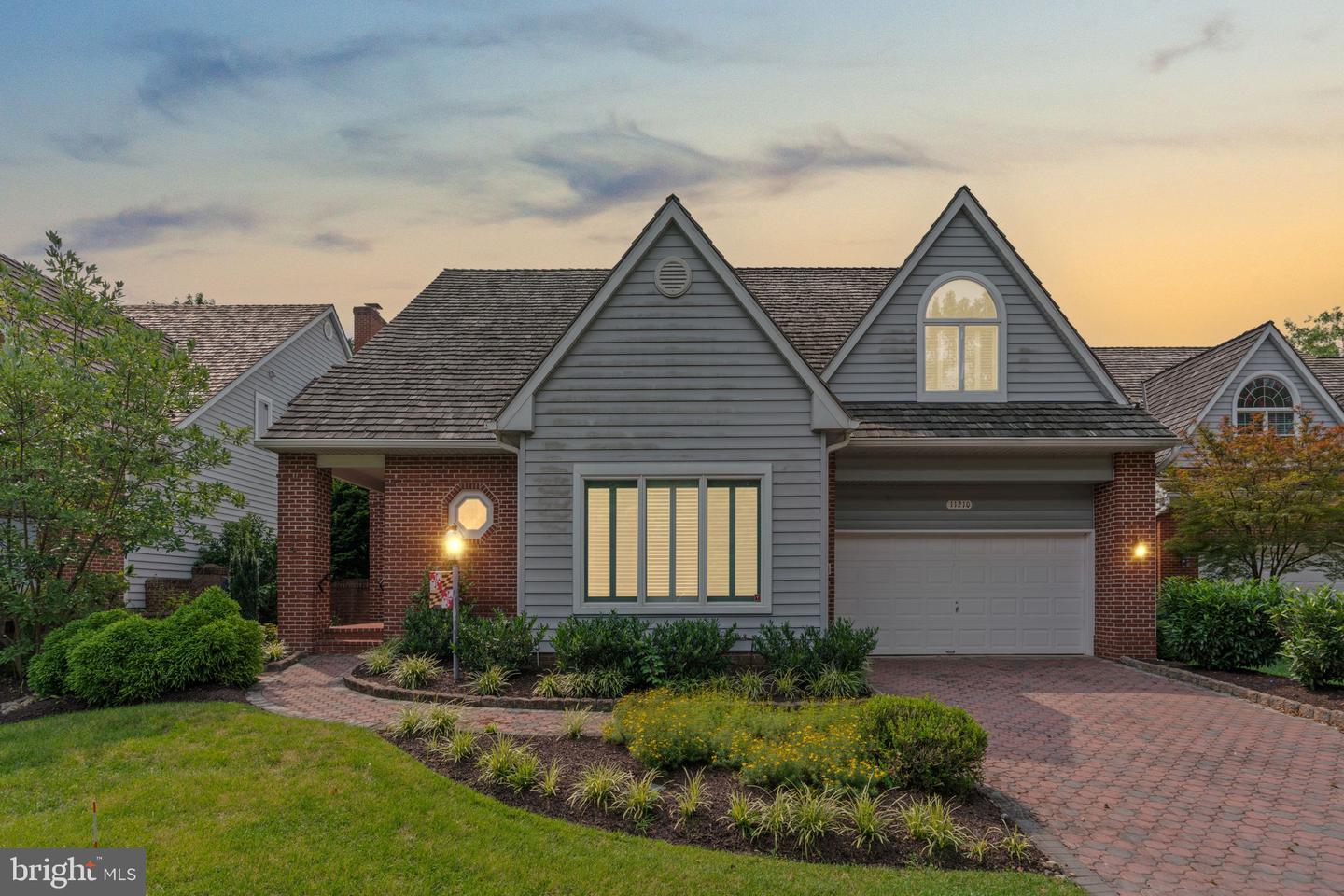 11210 Shadowmere Mews