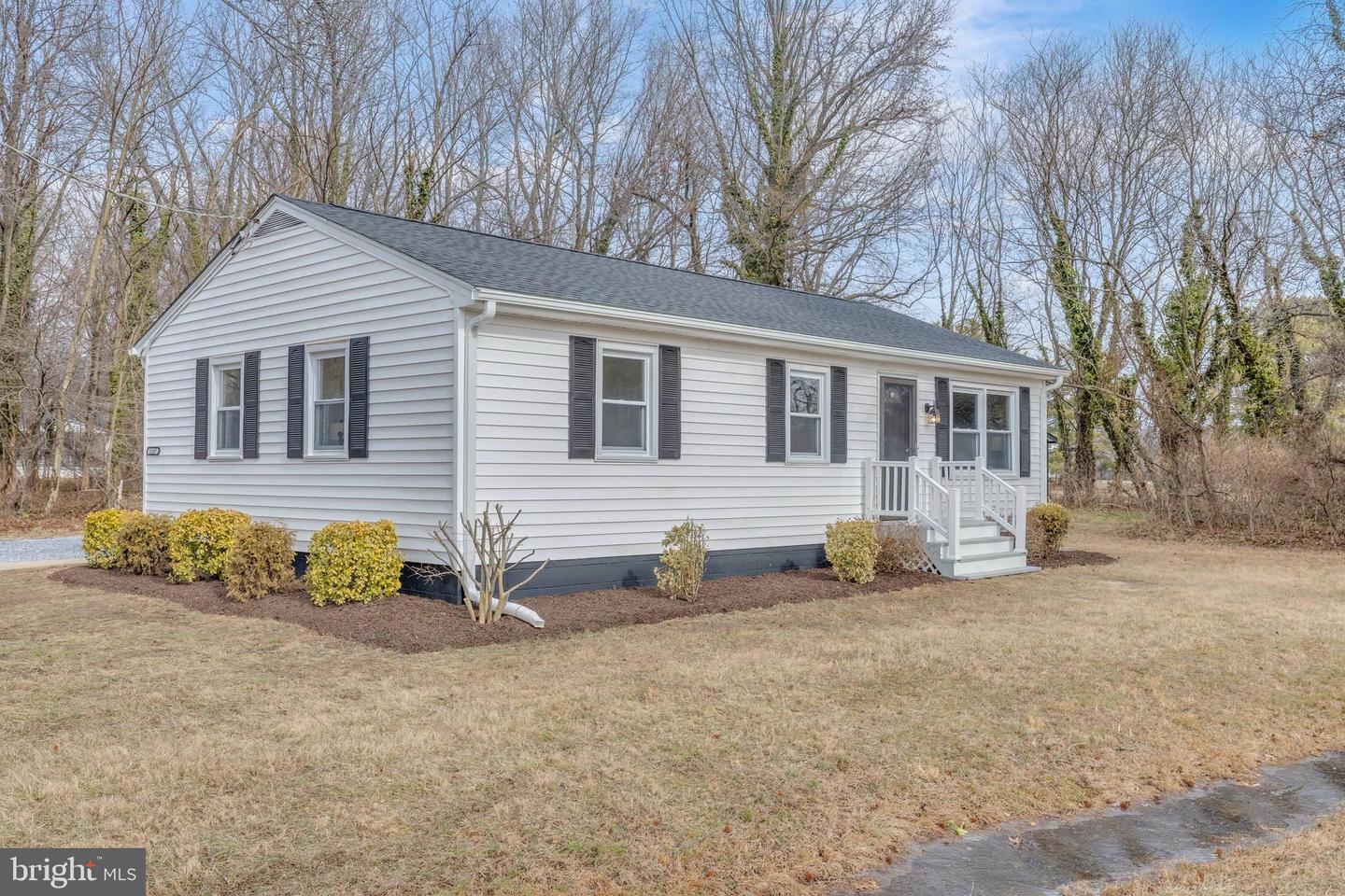 11167 Oak Lane, Worton