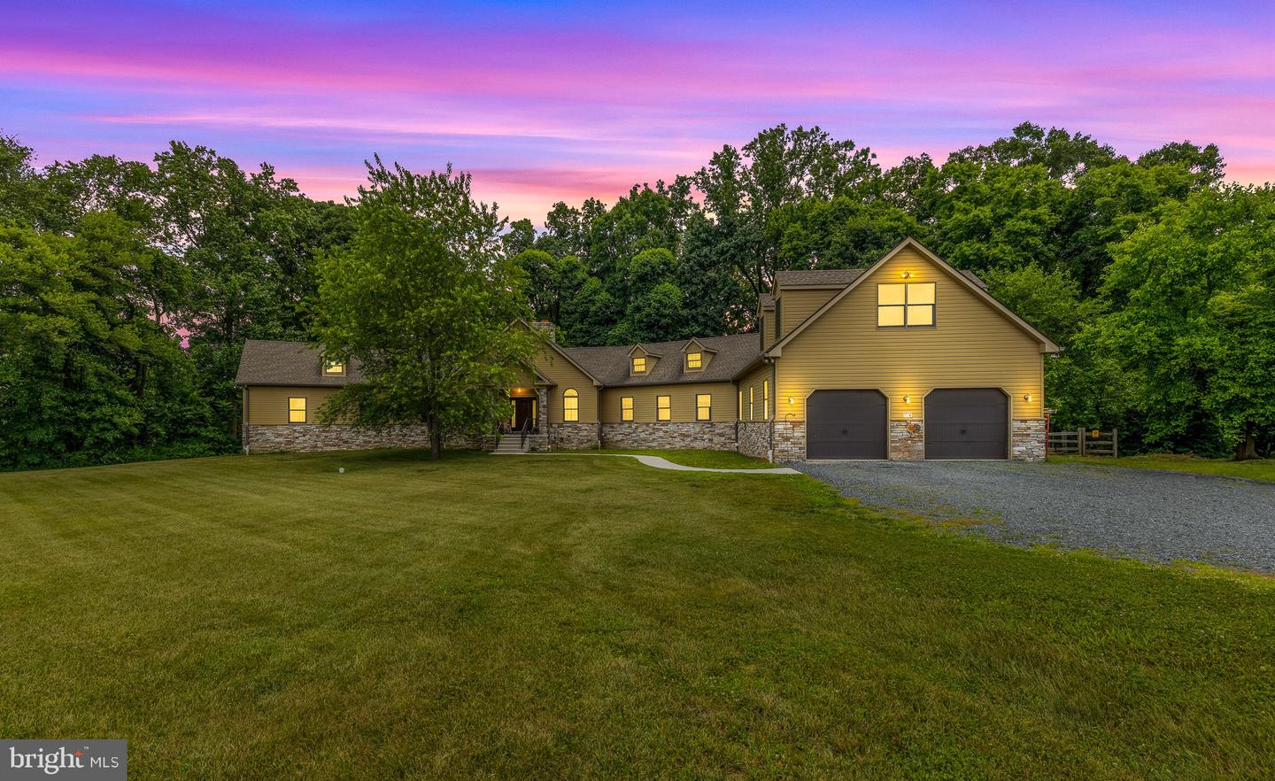 33487 Galena Sassafras Road, Galena
