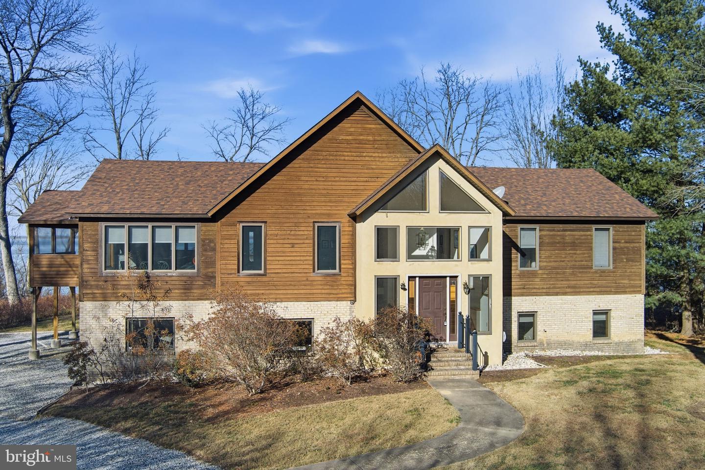 24028 Cliff Drive Extension, Worton