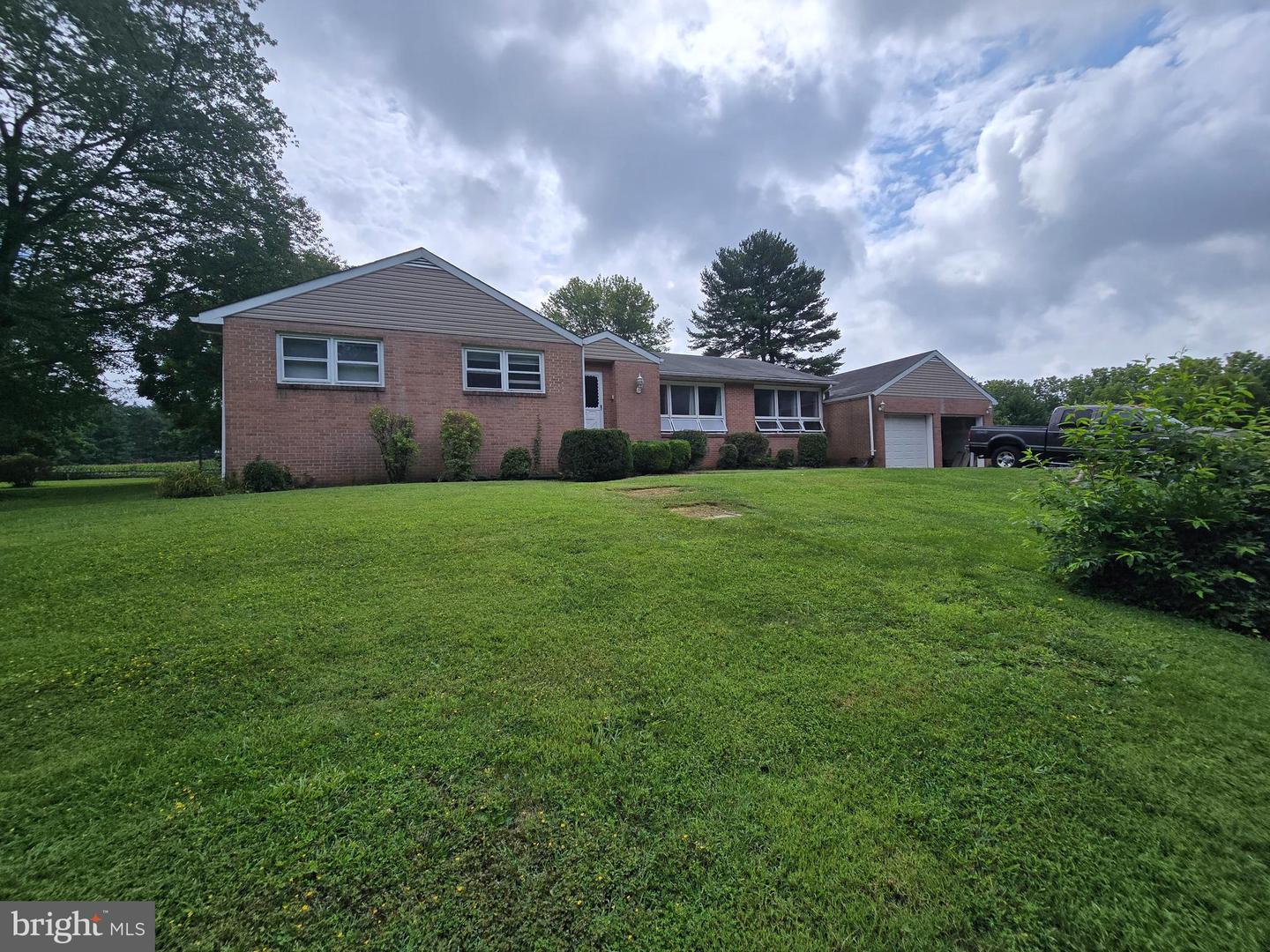 14021 E Beechwood Road