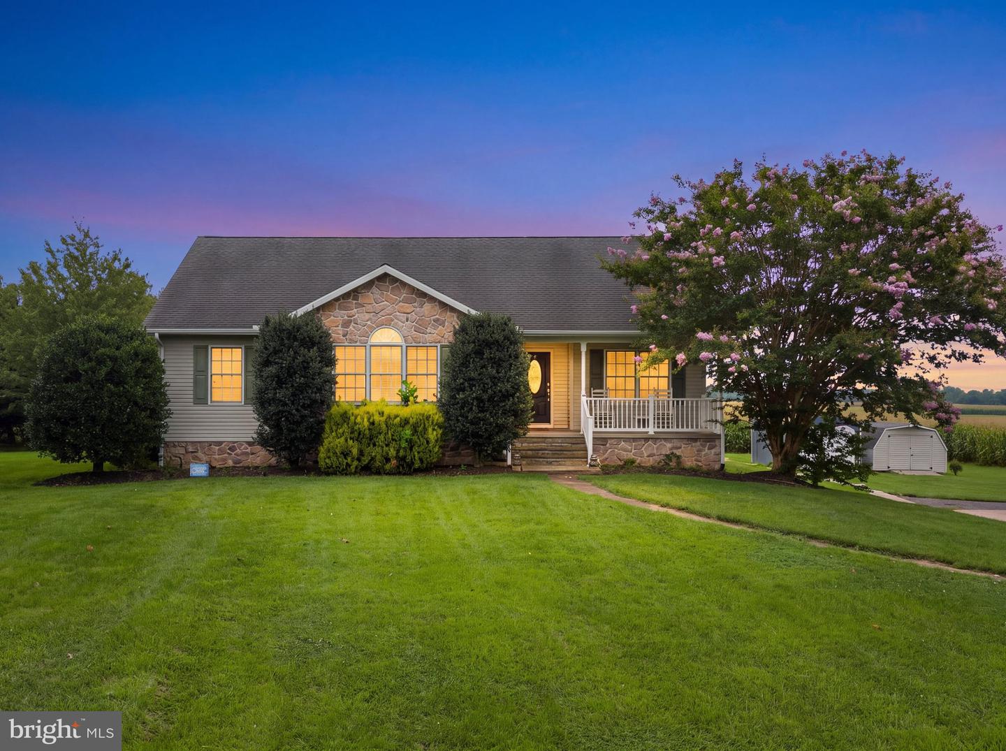 16 Howell Point Road