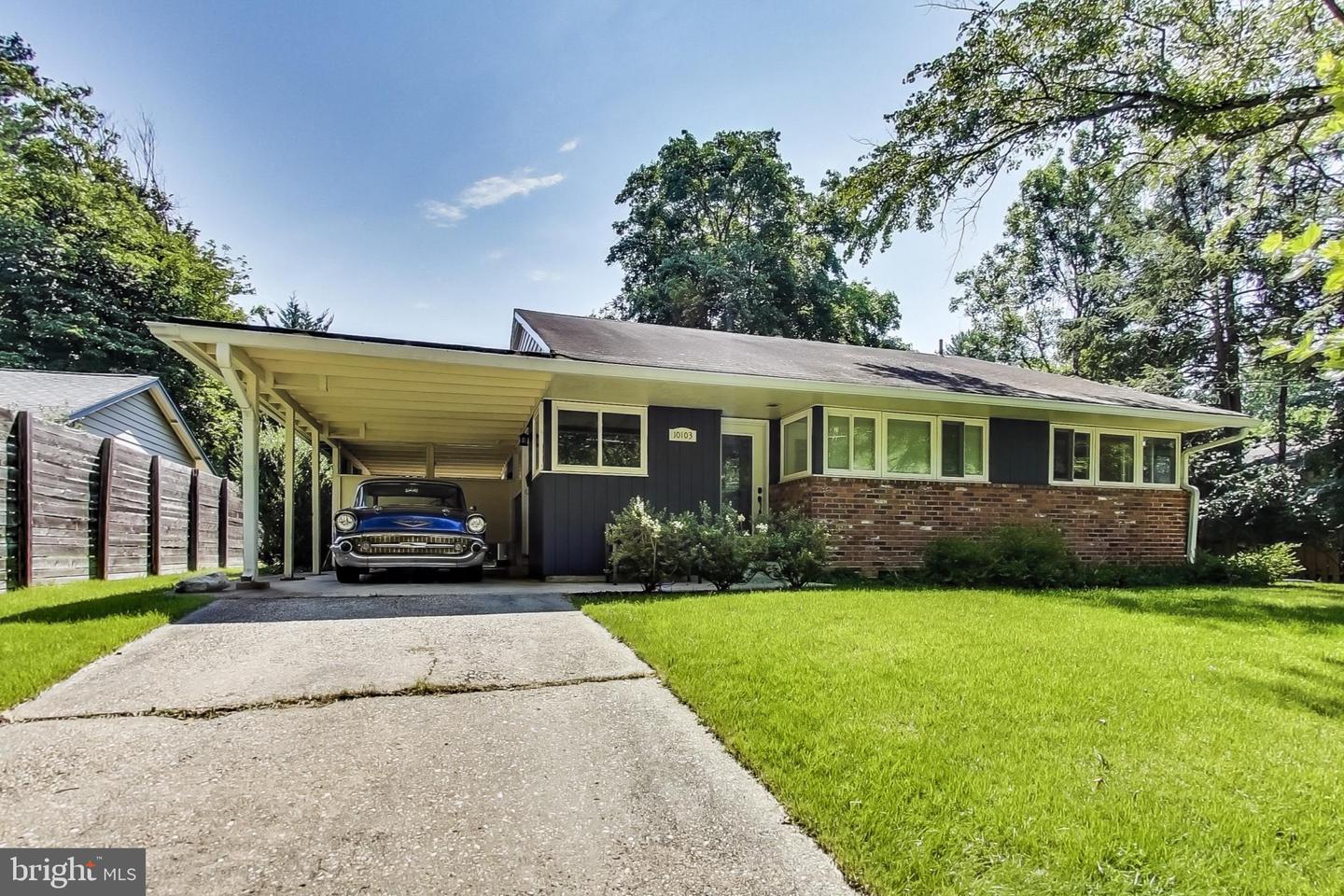 10103 Parkwood Terrace, Bethesda
