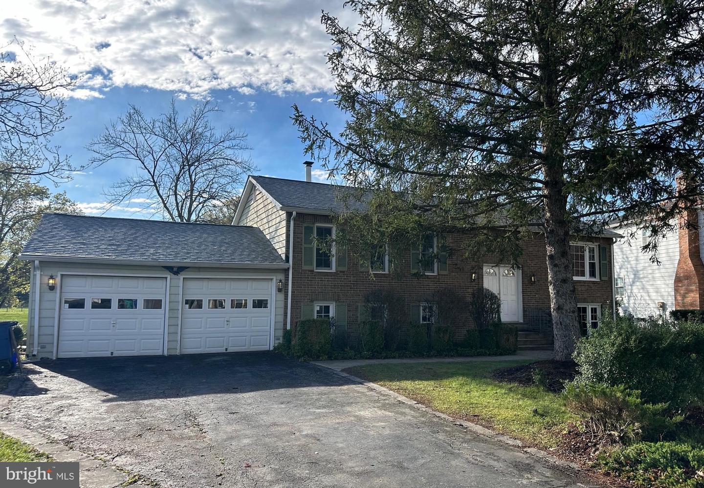 15485 Peach Leaf Drive, North Potomac