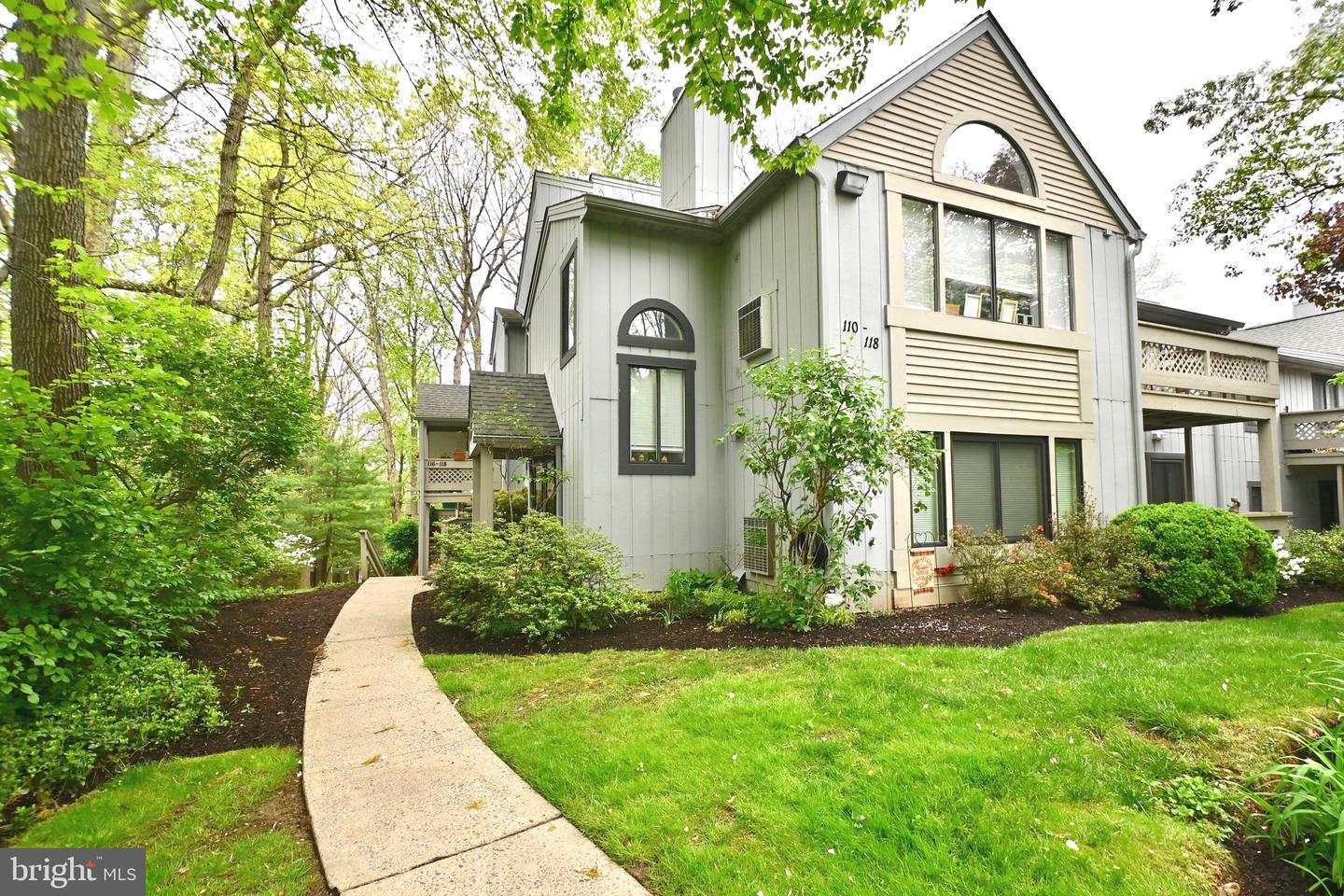 116 Windbrooke Circle #116, Gaithersburg