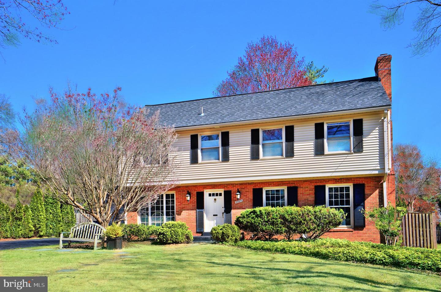 7009 Wolftree Lane, North Bethesda