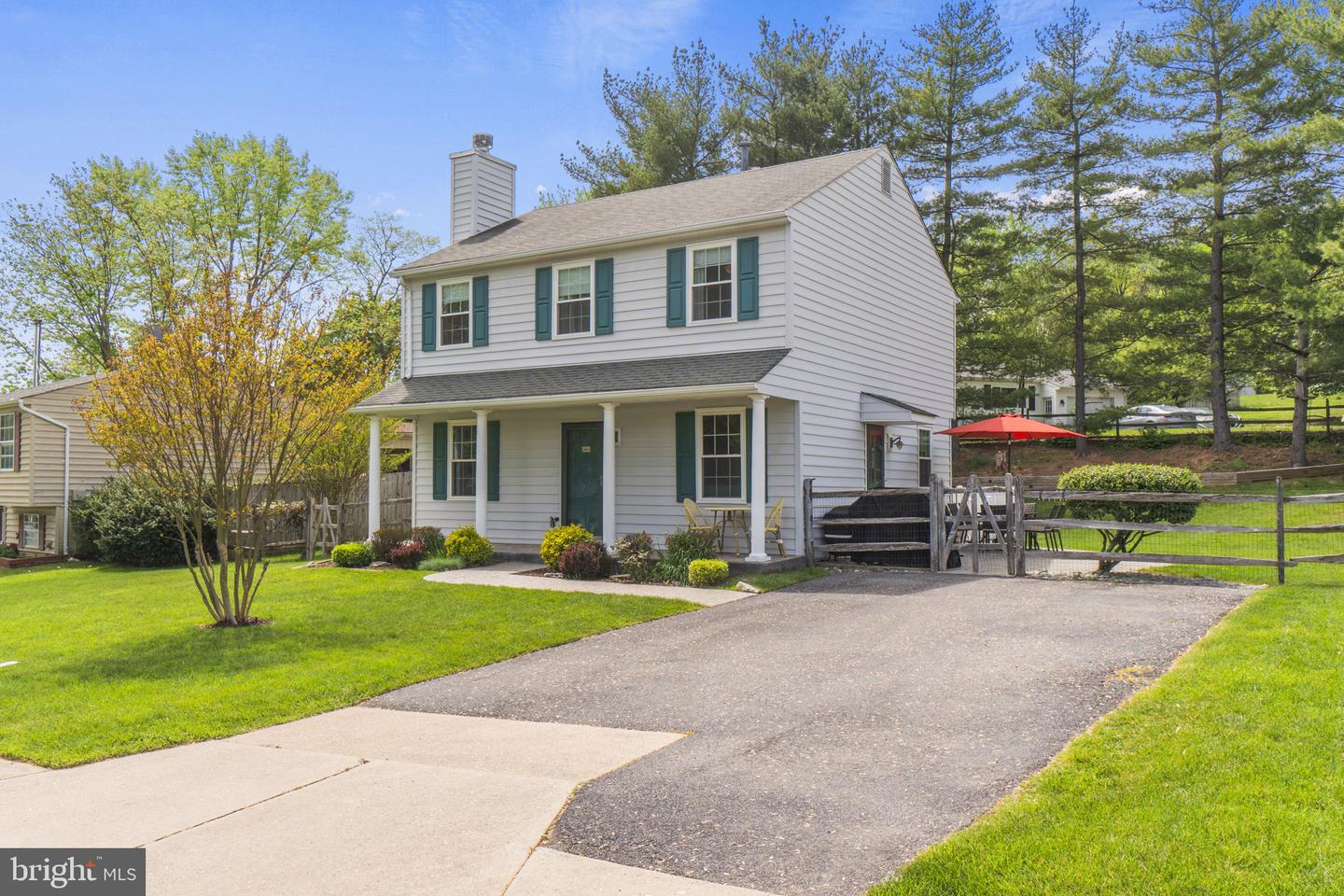 24708 Nickelby Drive, Damascus