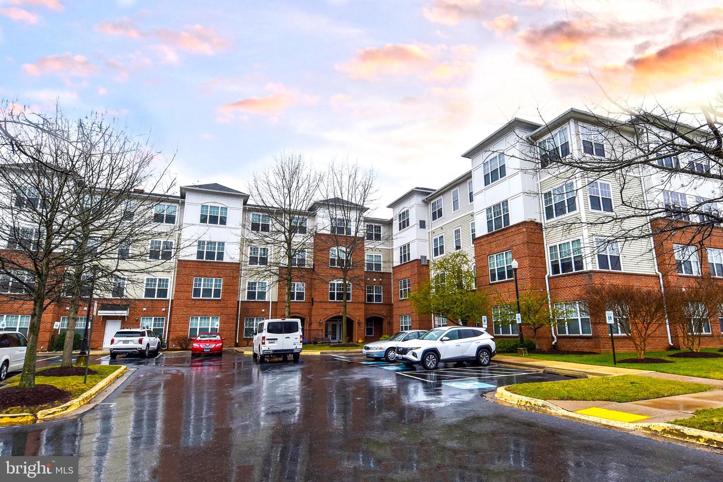 14301 Kings Crossing Boulevard #307, Boyds