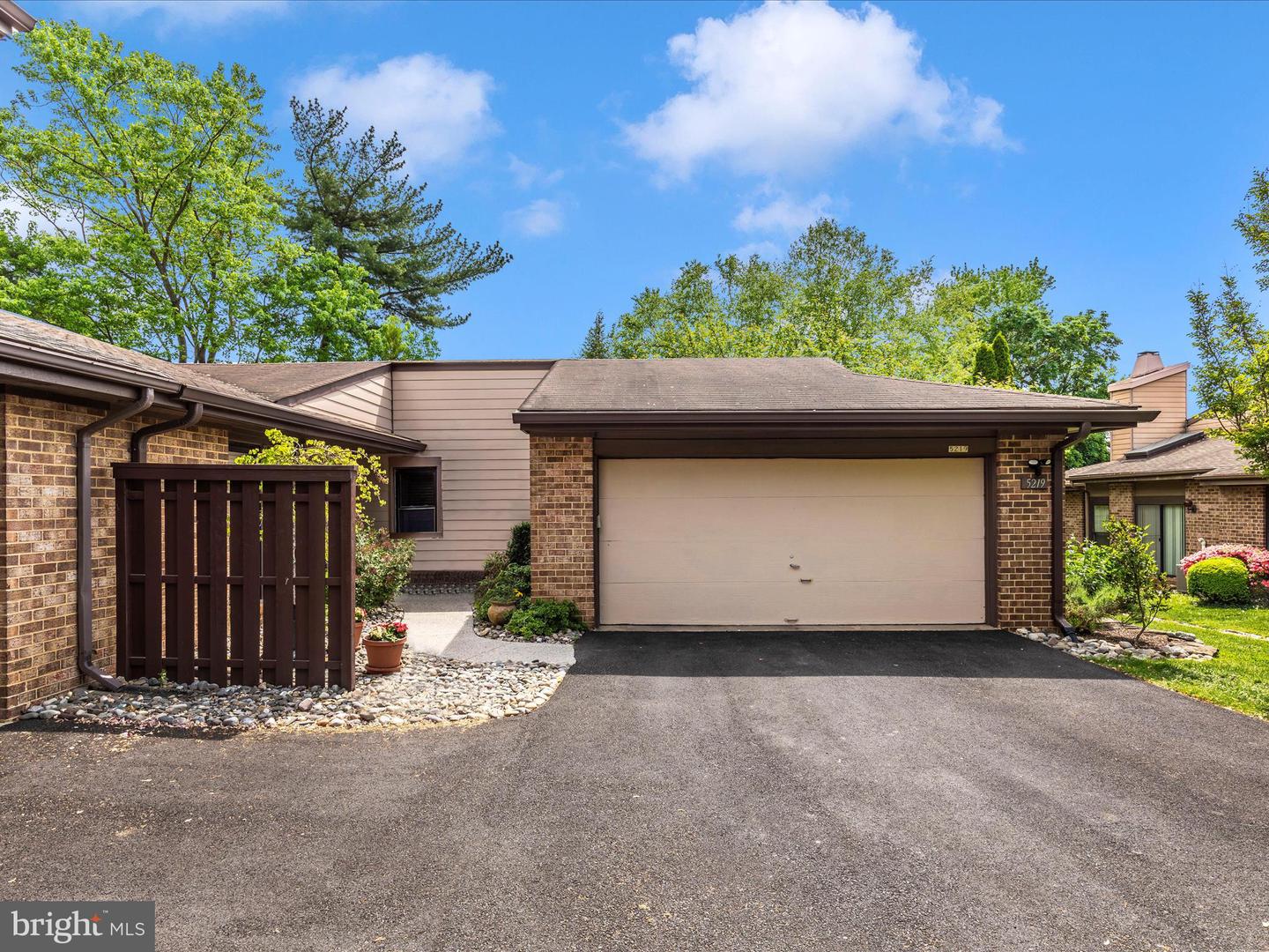 5219 Strathmore Avenue, Kensington