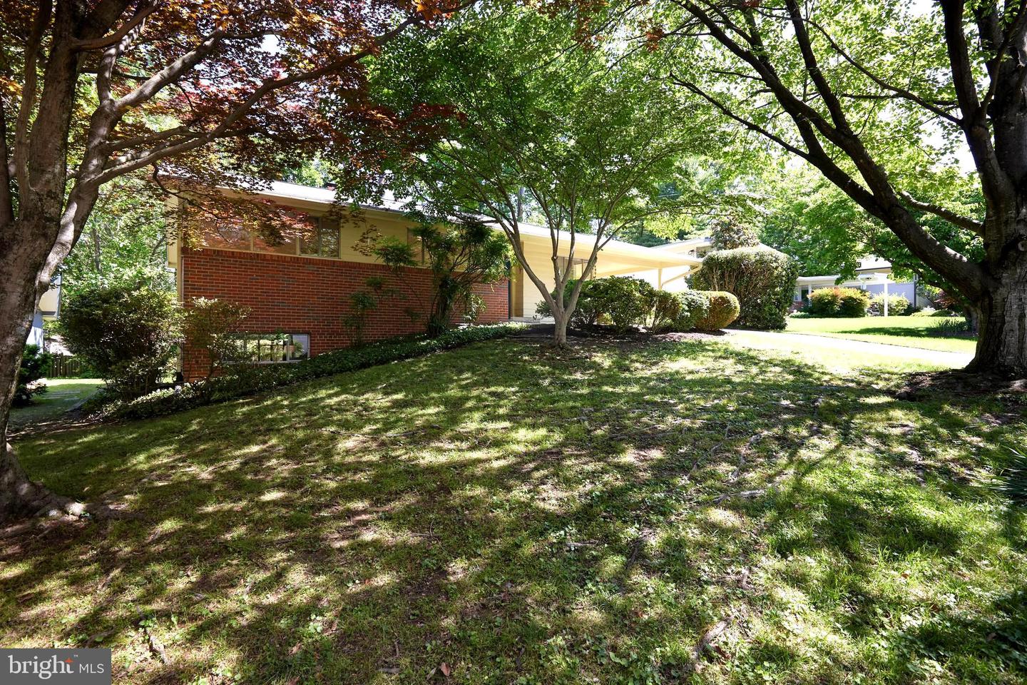 4901 Falstone Avenue, Chevy Chase
