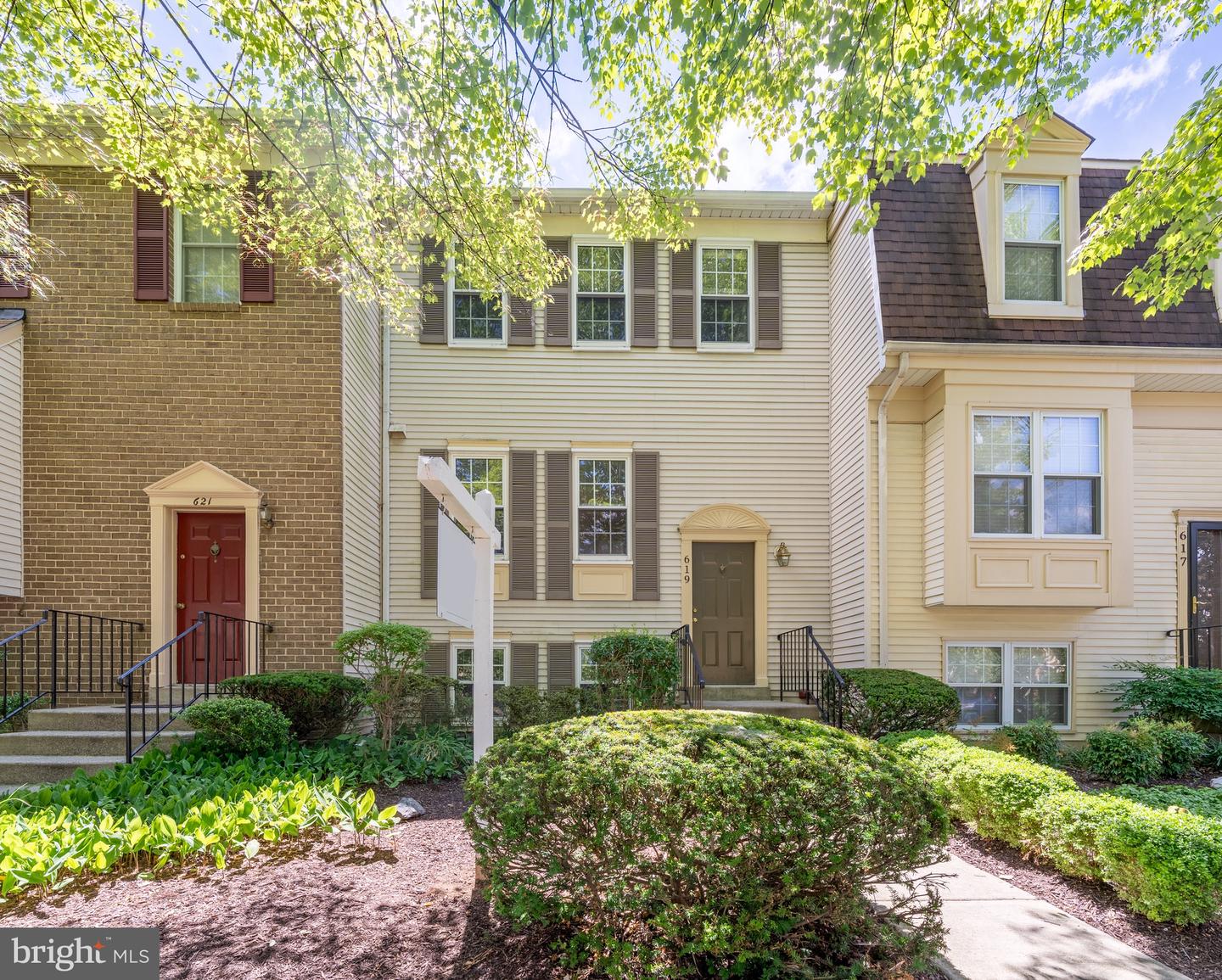 619 Ivy League Lane, Rockville