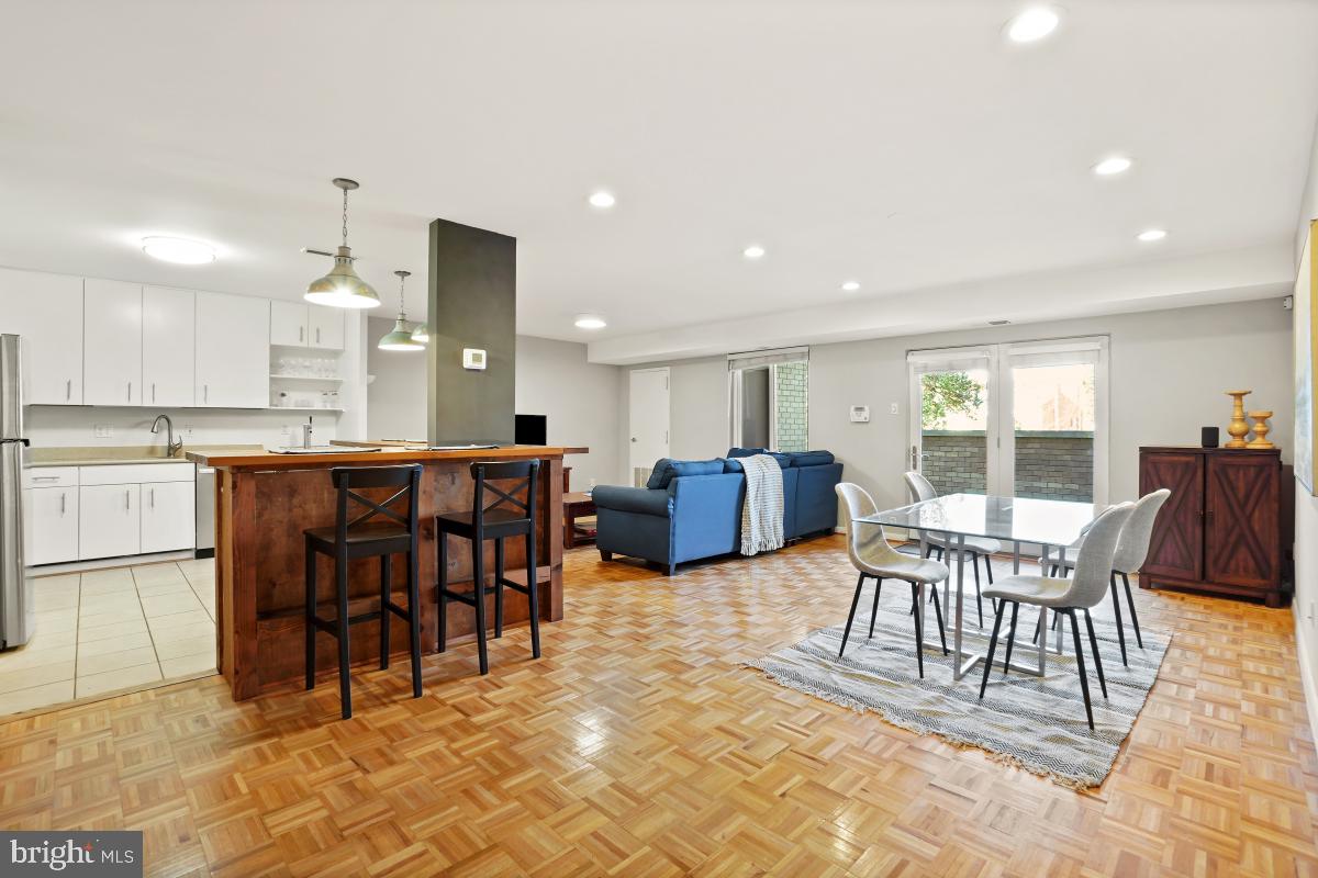 7425 Democracy Boulevard #12, Bethesda