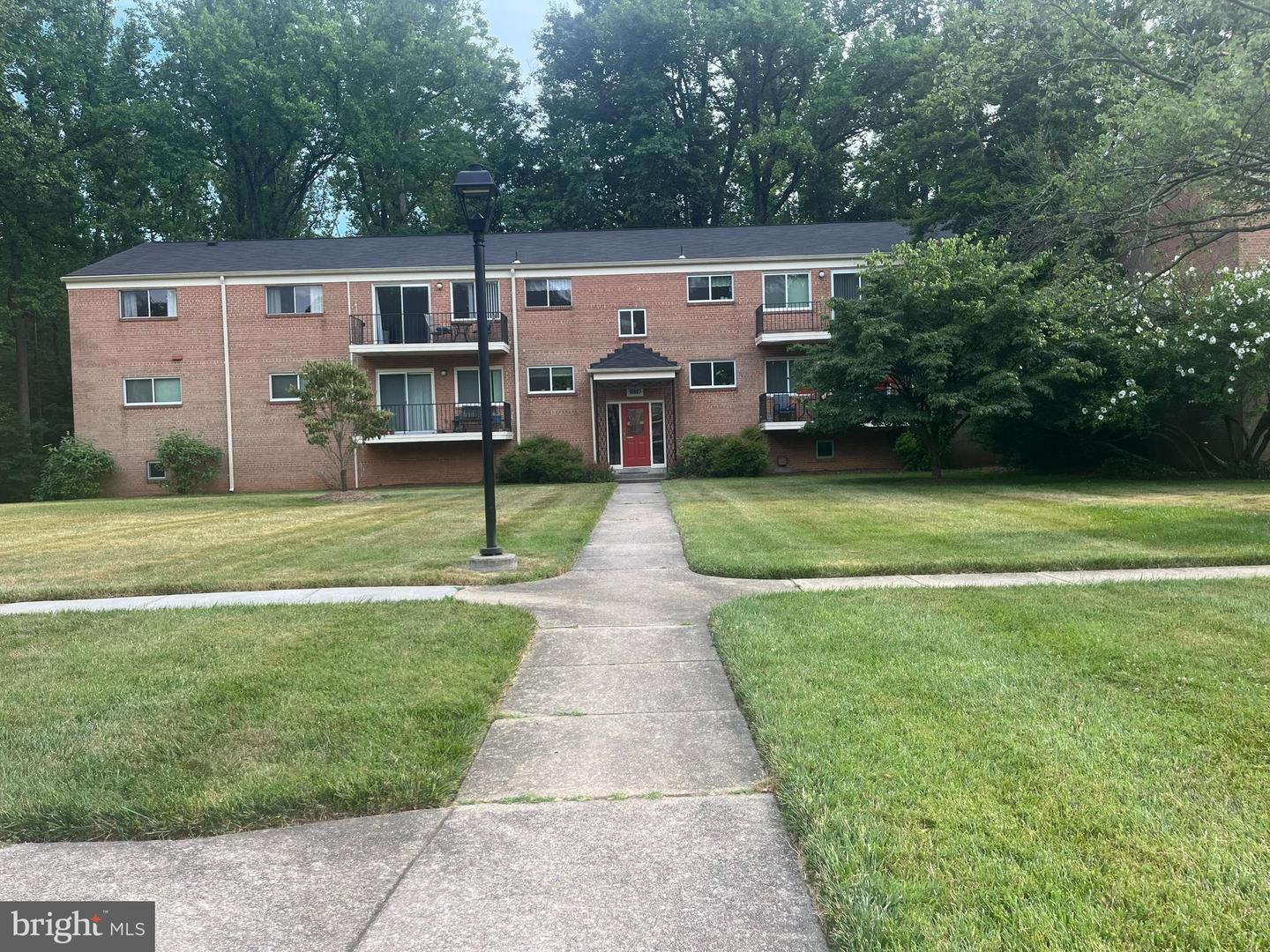 10607 Weymouth Street #204, Bethesda