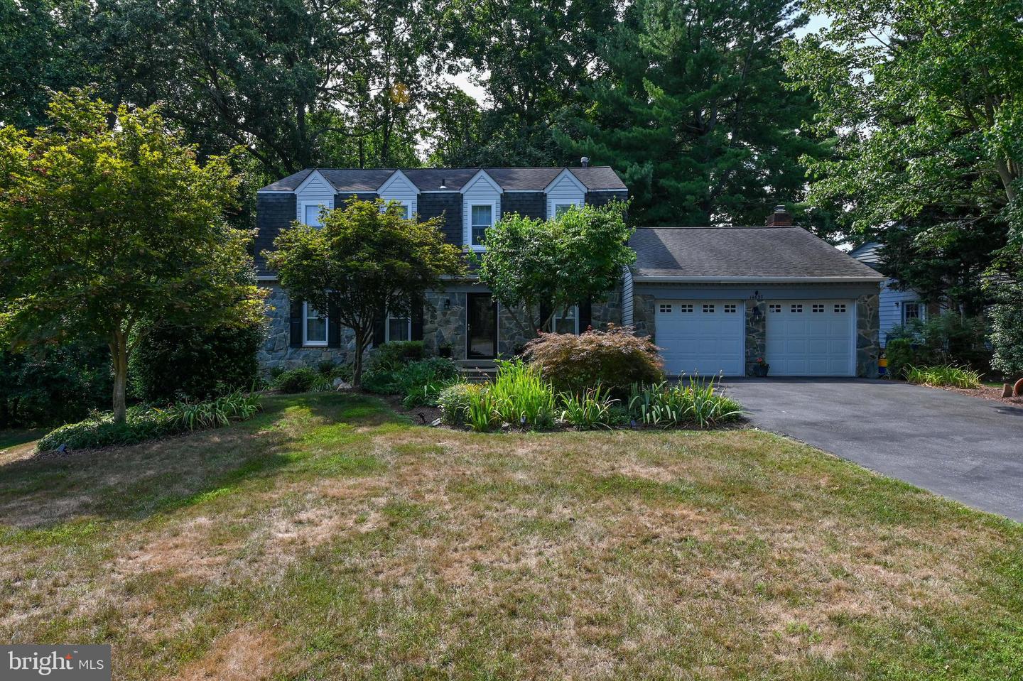 14637 Locustwood Lane, Silver Spring