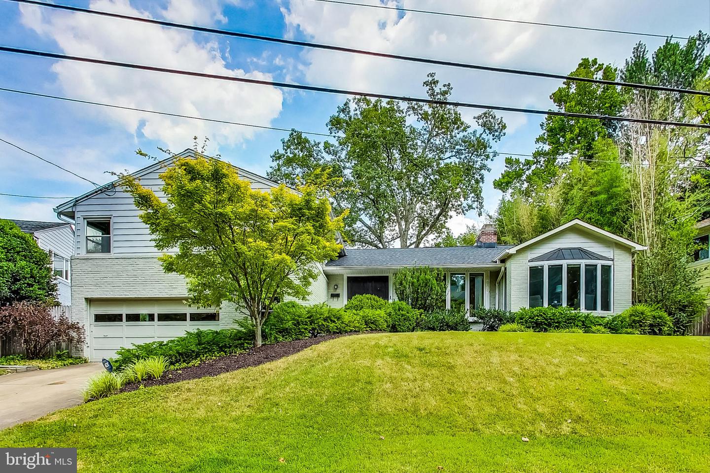 7409 Pinehurst Parkway, Chevy Chase