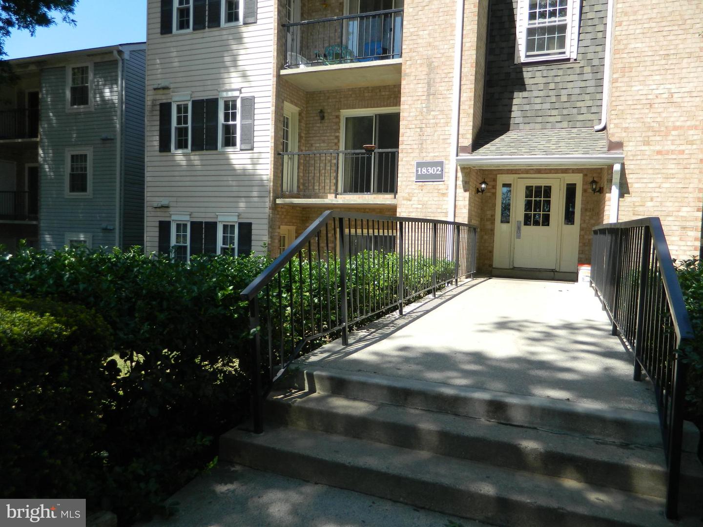 18302 Streamside Drive #201, Gaithersburg