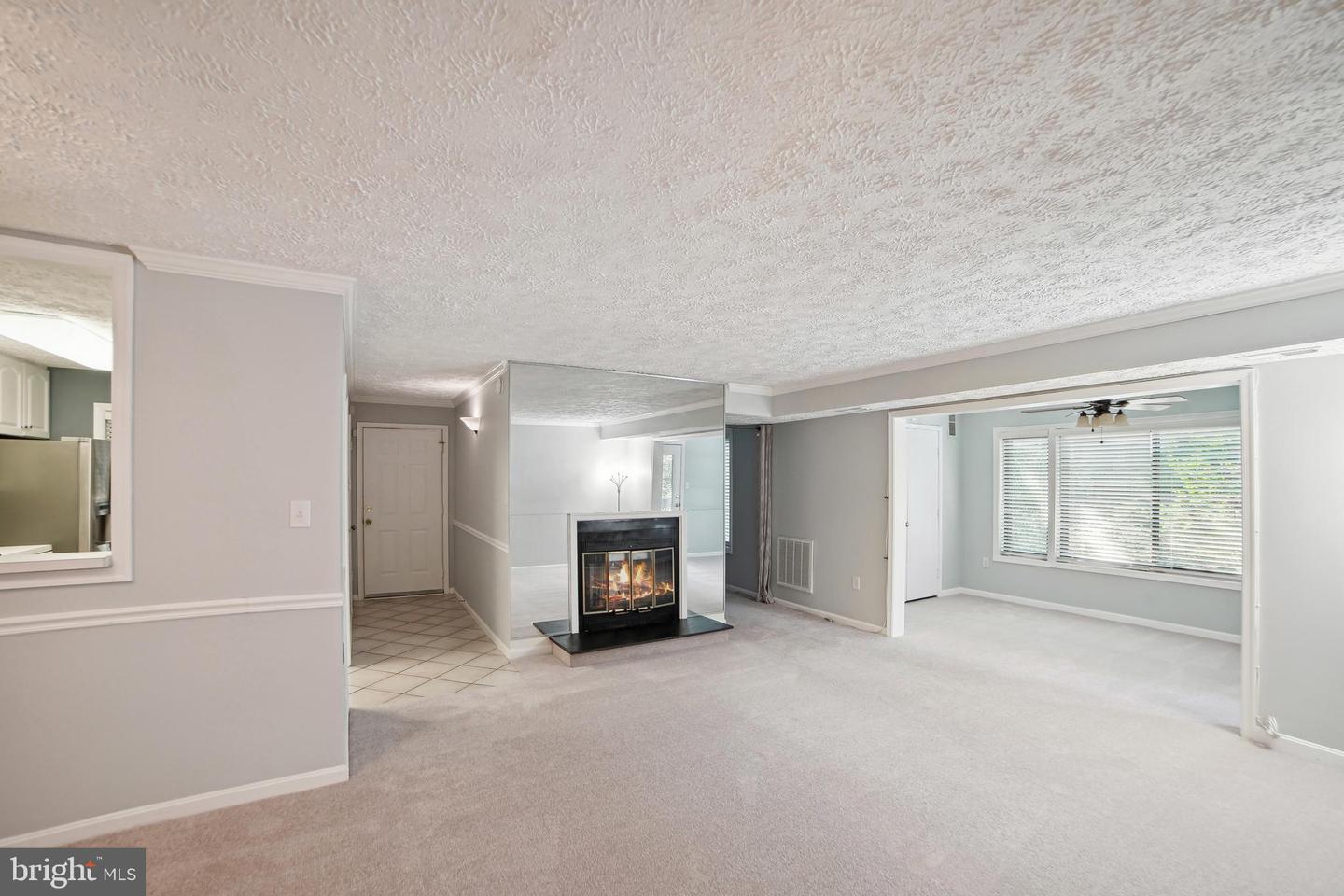 40 Windbrooke Circle #40, Gaithersburg