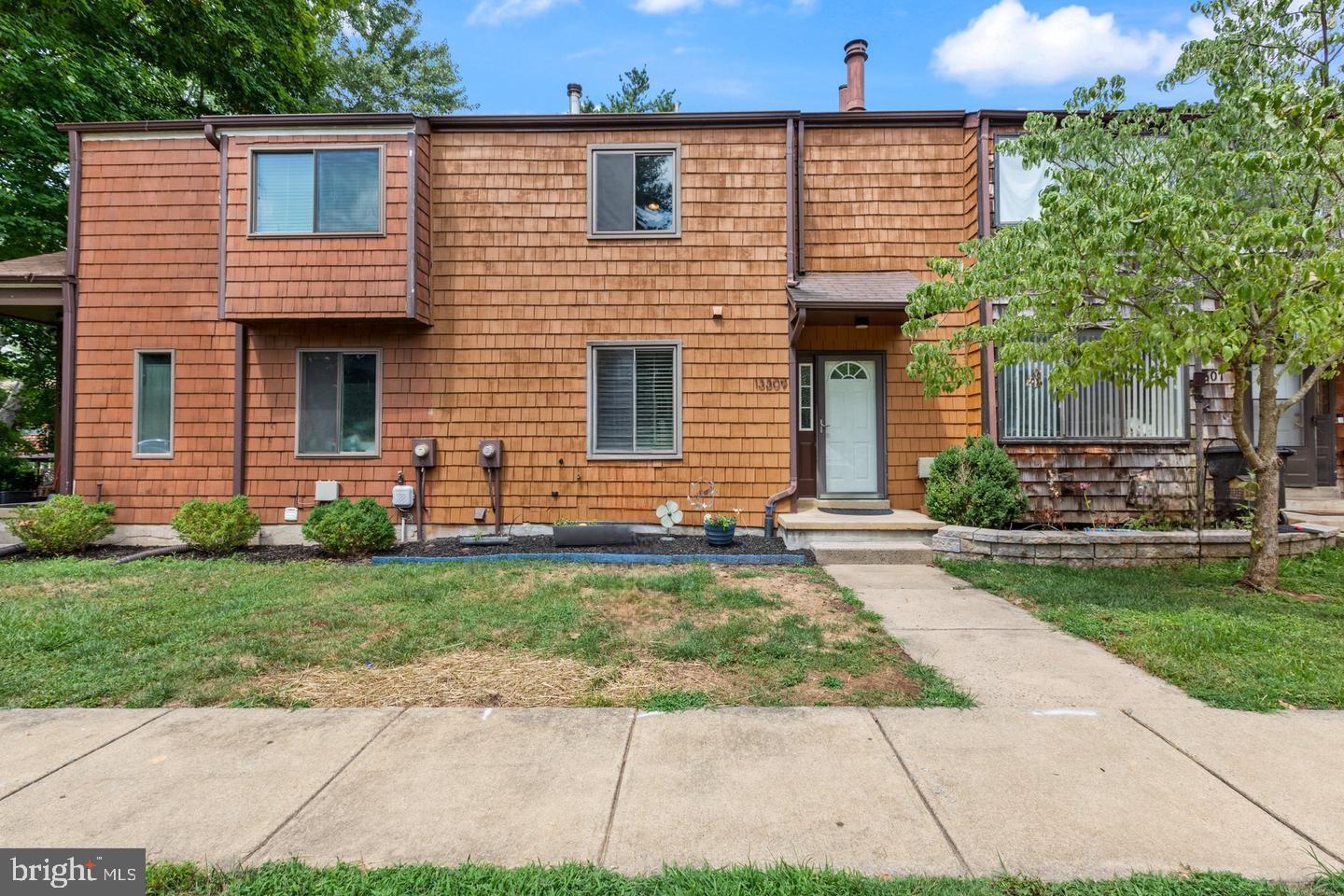 13309 Woodruff Court, Germantown