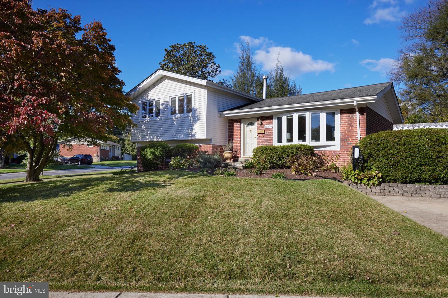 13200 Magellan Avenue, Rockville
