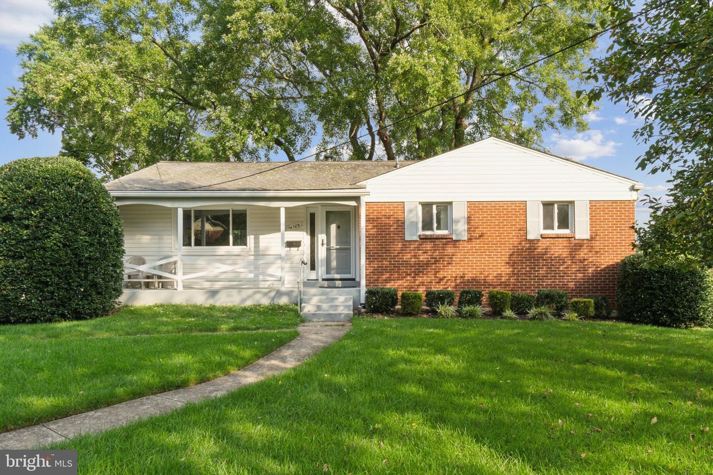 14105 Heathfield Court, Rockville