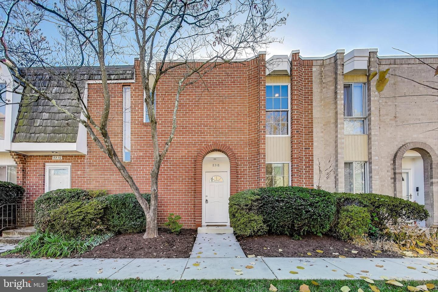 8318 N Brook Lane, Bethesda
